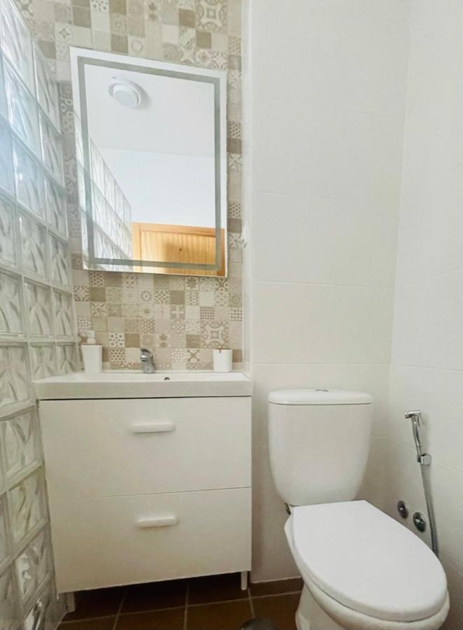 Casa Sonia Great Location Quiet Area Easy Access Villa โอบิดอส ภายนอก รูปภาพ